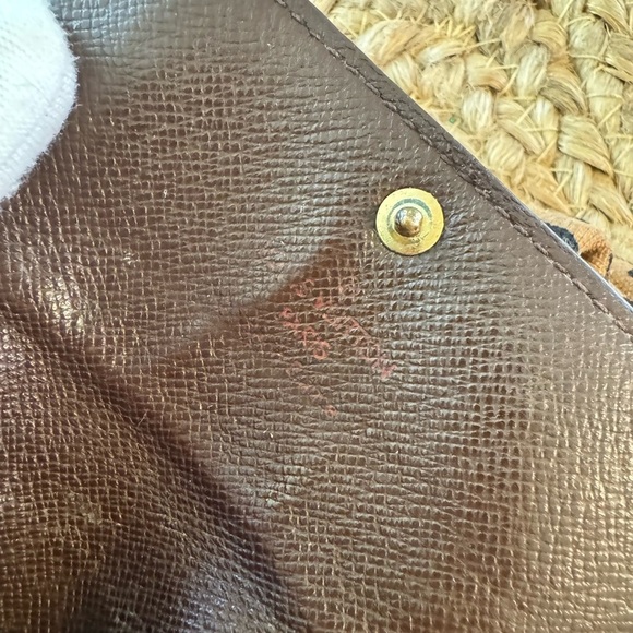 Louis Vuitton Damier customized handpainted key/card holder - Picture 15 of 17